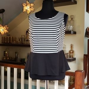 My collection womans sleeveless  Black And White Striped Tunic